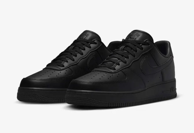 Nike Air Force black