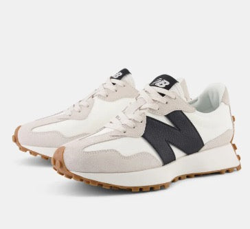 New Balance 327