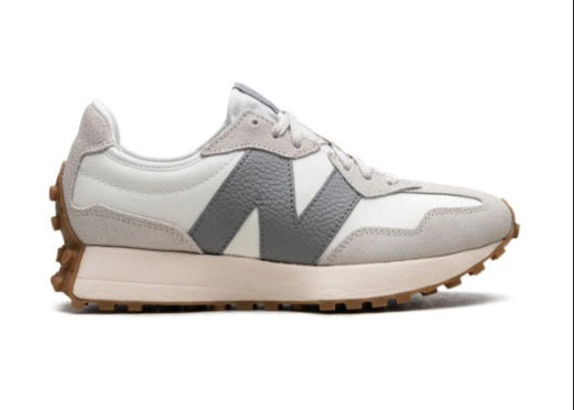 New Balance 327